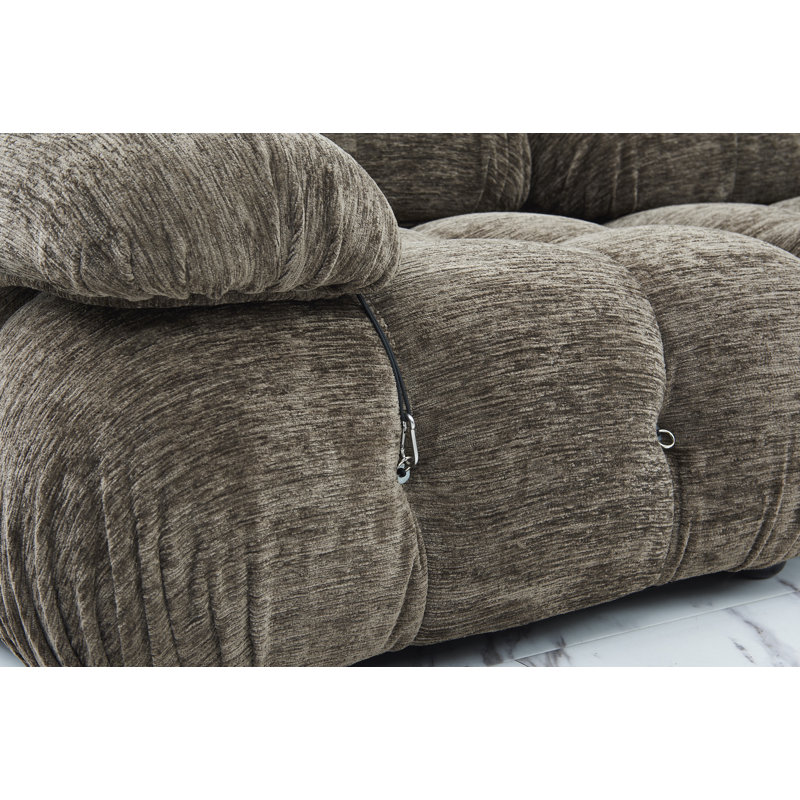 Gylfi 114'', Brown