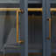 Vitrine de 76,75 po de hauteur avec portes en verre et lumières DEL-1138255145