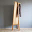 Miroir élégant avec tablettes 21,7 po x 67,0 po | 100% bois de pin massif au fini chêne traditionnel | Montage mural, conception assemblée | Parfait pour les chambres à coucher et les vestiaires, style classique et fonctionnalité-753023015