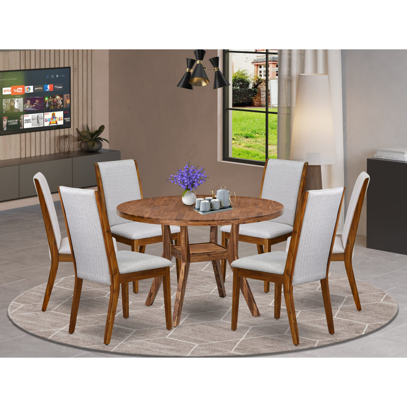 L'ensemble de salle à manger 7 pièces se compose d'une table de salle à manger à piédestal et de 6 chaises de salle à manger en tissu de lin gris avec dossier haut - noyer antique
