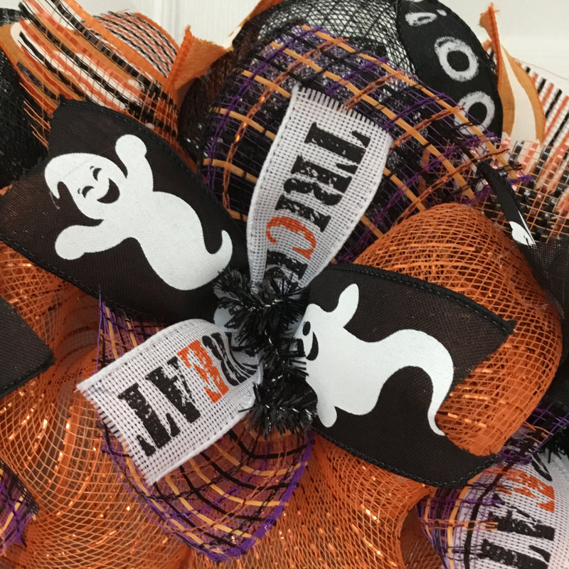 Couronne d'Halloween Boo avec des fantômes