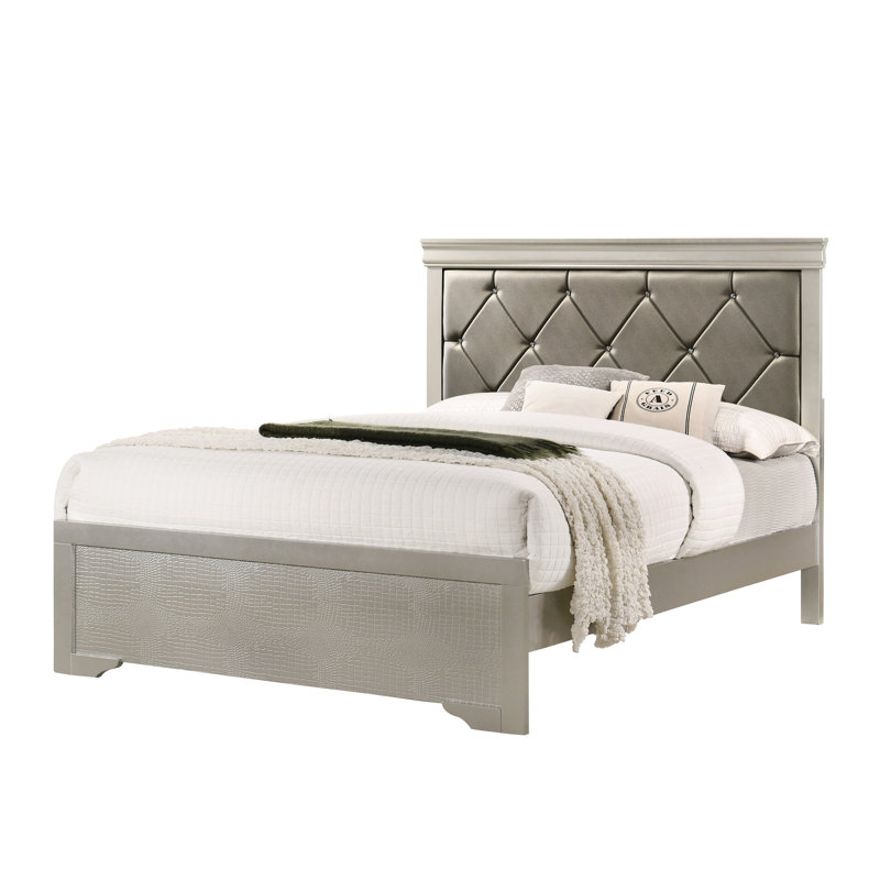 Élégant grand lit à panneau avec revêtement en crocodile beige et tête de lit à texture de crocodile moderne, Grand lit