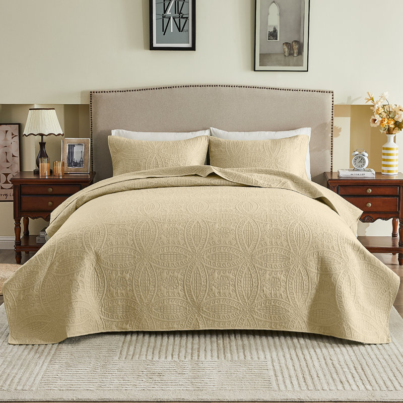 Microfiber Quilt Bedding Set, 3 Piece Soft Lightweight Coverlet For All Season, Khaki, King Quilt