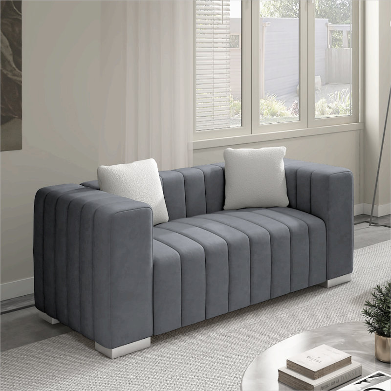Causeuse en velours à accoudoirs carrés 62,6 po Clifford, H 27,56 po x l 62,6 po x P 33,86 po, Gris, Argent argent