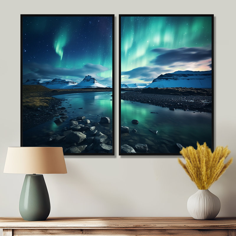 Islandais Borealis «Winter», art mural vert, H 36 po x l 48 po, Reproduction encadrée sans passe-partout, Noir