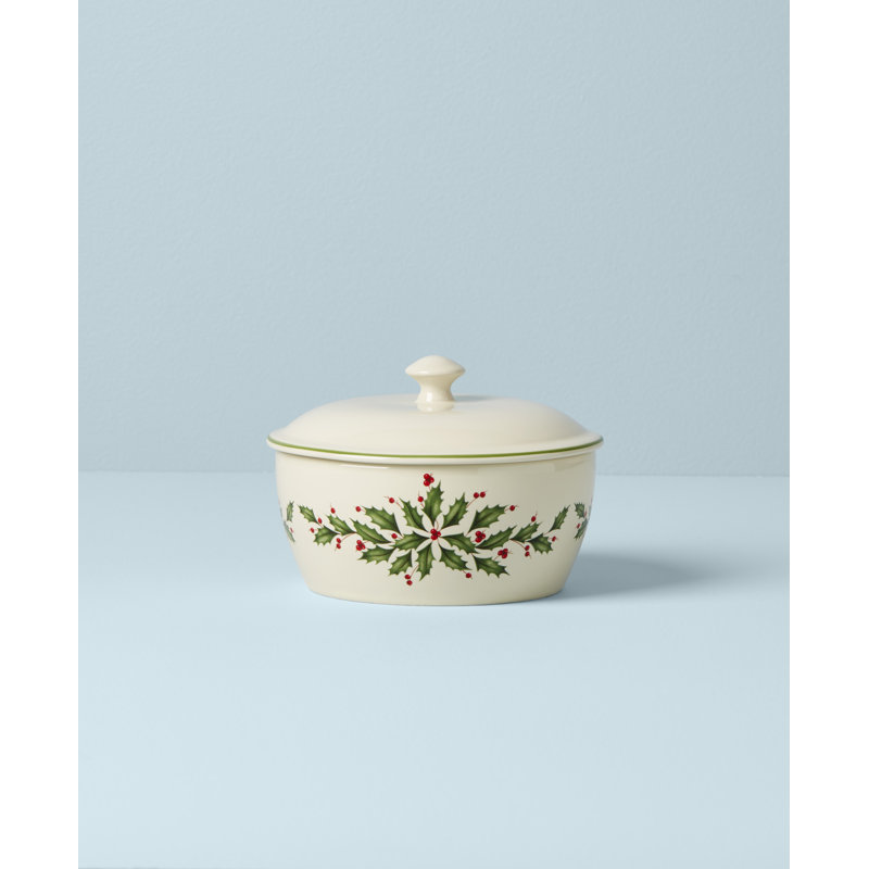 Ceramic Oval Hosting the Holidays Covered Casserole with Lid