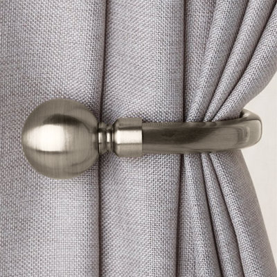 Colman 10cm Curtain Holdback