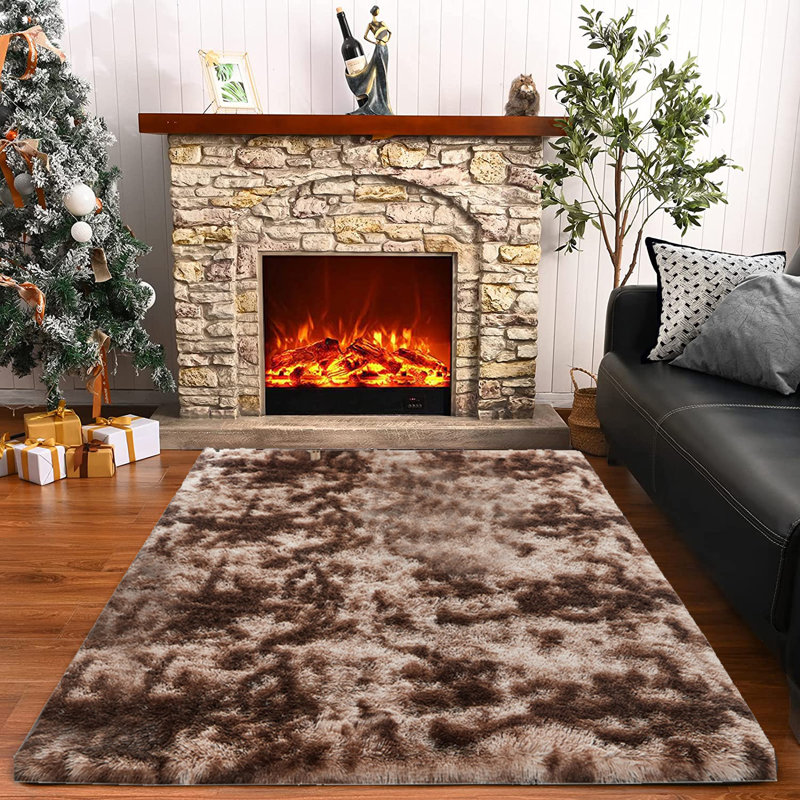 Berush Indoor Rug, Rectangle 3'11" x 5'3"