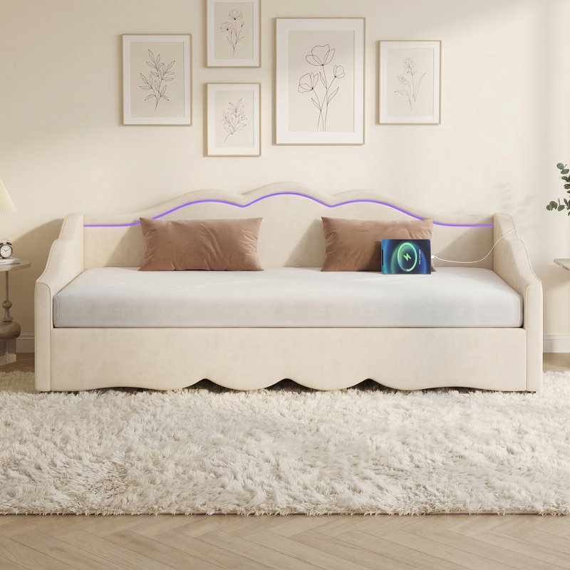 Metal Daybed, Beige