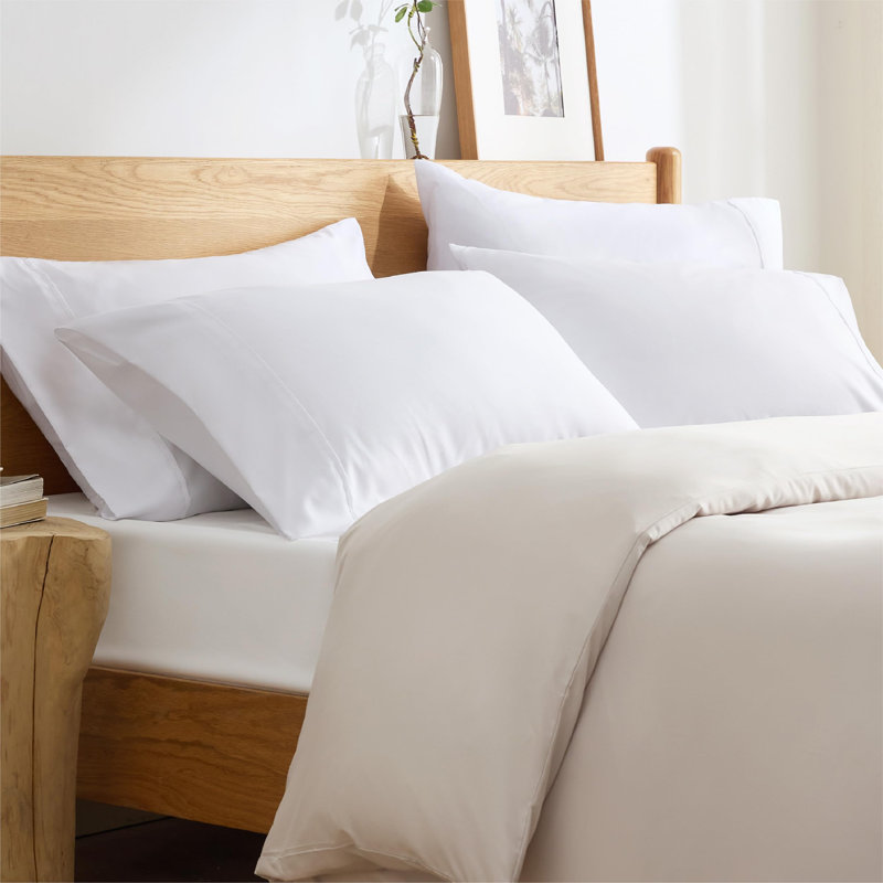 Bedsure Pillow Cases Set Of 4 - Polyester Microfiber Pillowcase, White, Queen Pillow Case