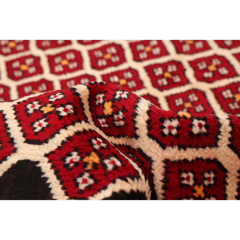 Tapis rouge Baluch 3 pi 8 po x 6 pi 7 po