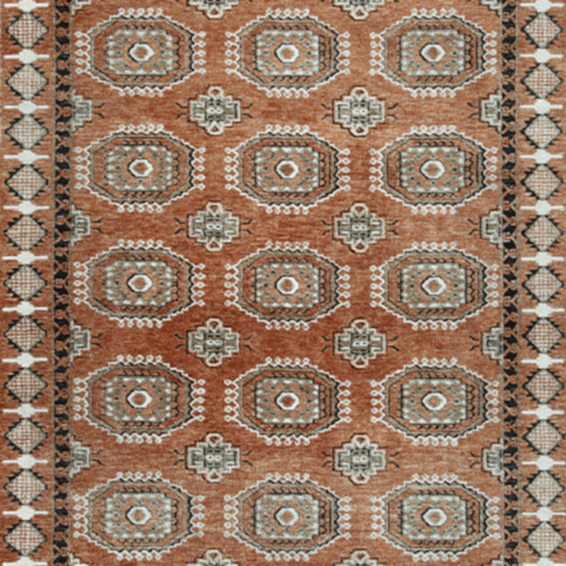 Qaabiz 7'8" X 10' Area Rug, Rectangle 7'8" x 10'
