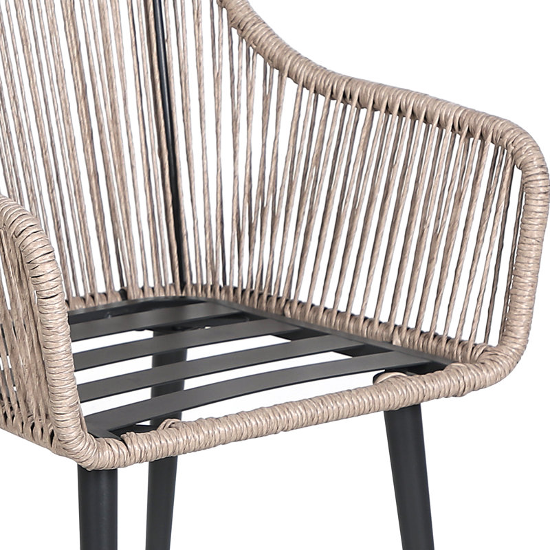 Chaise de patio avec coussin, null