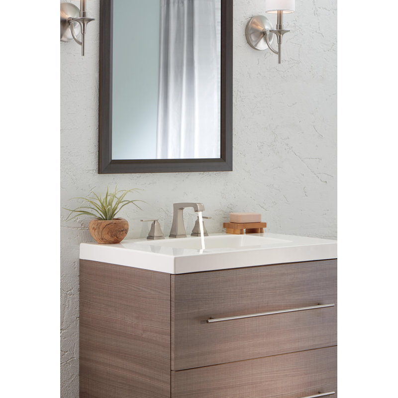 Robinet pour salle de bain à 3 trous et 2 poignées avec ensemble de drain Delta Ashlyn, Acier inoxydable Brilliance