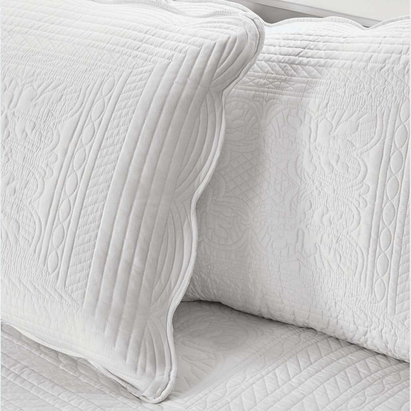 6 Piece Reversible Scalloped Edge Daybed Cover Set Daybed, Twin Coverlet/Bedspread + 3 Standard Pillow Shams, White