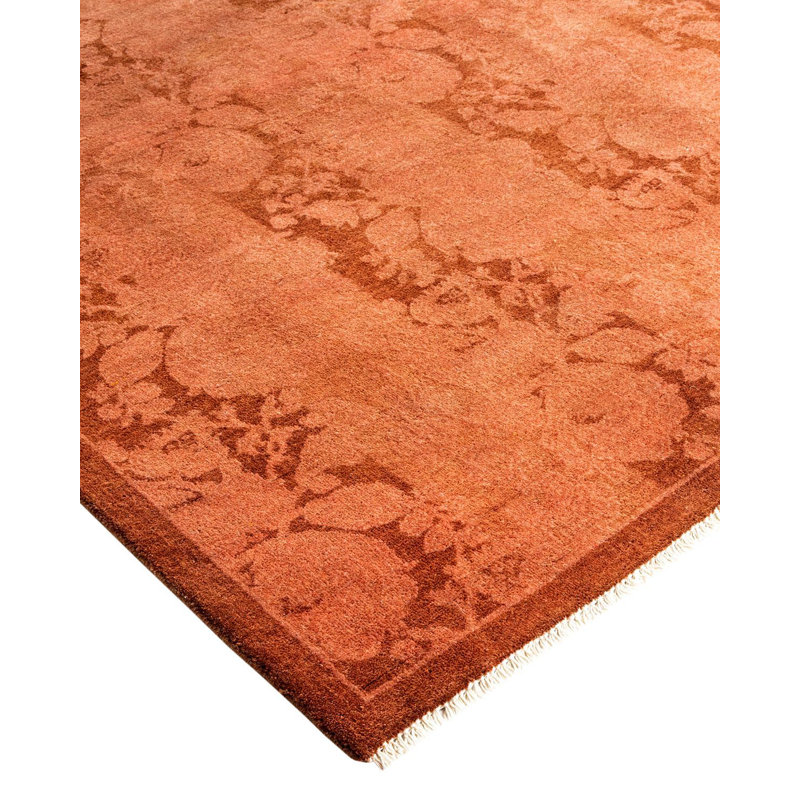 Fine Vibrance One-of-a-Kind 5' 1" X 5' 1" Hand Knotted Area Rug
