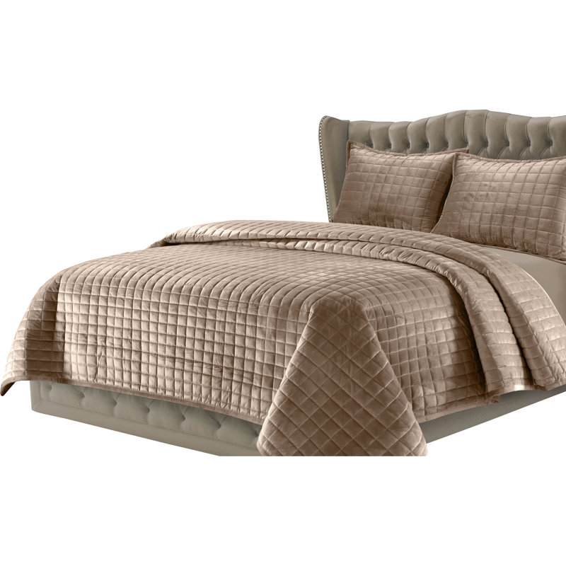 Glam Quilt, Taupe, Queen Quilt + 2 Standard Shams