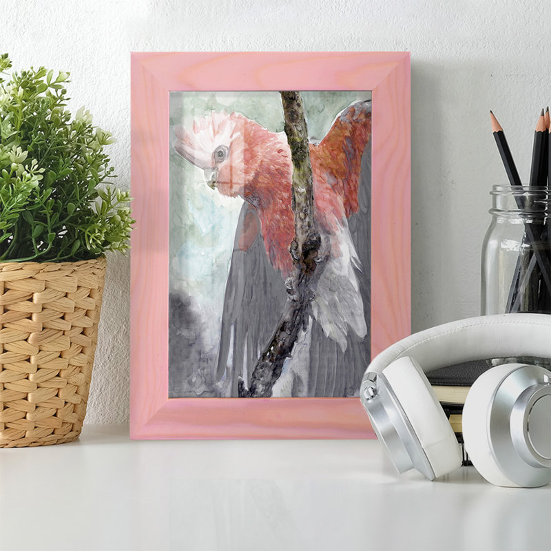 Tropic Parrot II encadré sur papier, H 9 po x l 7 po x P 1 po, Encadré rose