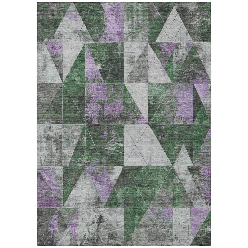Machine Washable Indoor/Outdoor Xhevrie Emerald Rug, Rectangle 2'6" x 3'10"