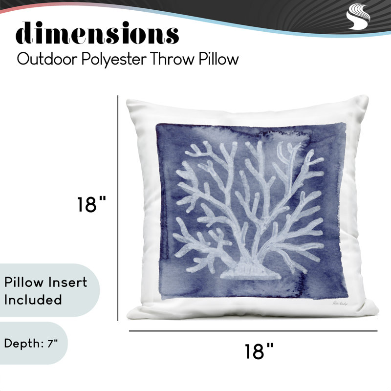 Coussin d'extérieur imprimé corail blanc sur indigo, design par Patti Bishop