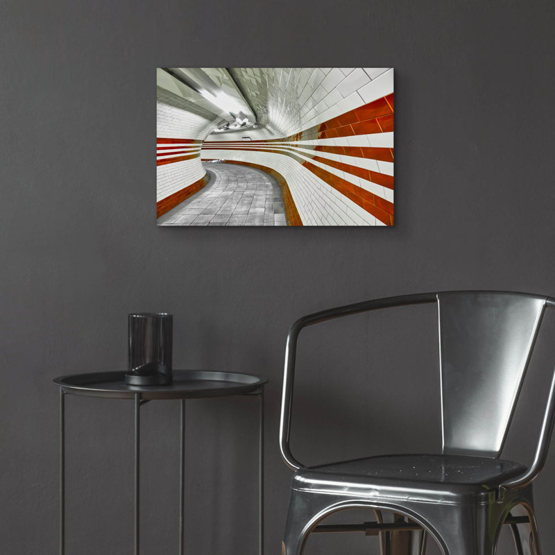 «Hampstead Underground Station Tunnel Iii» par Mark A Paulda, art mural en verre acrylique, 24 po x 16 po, 24 po x 16 po