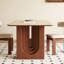 Ensemble de table de salle à manger de style médiéval durable.-107130342