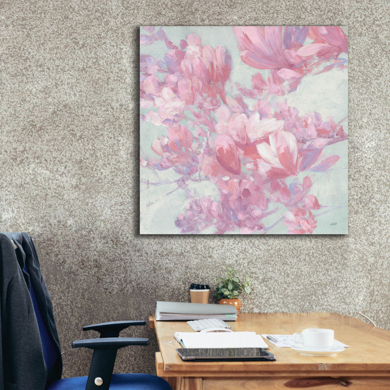 «Spring Magnolia 1» par Julia Purinton, art mural sur toile, H 37 po x l 37 po x P 1,5 po
