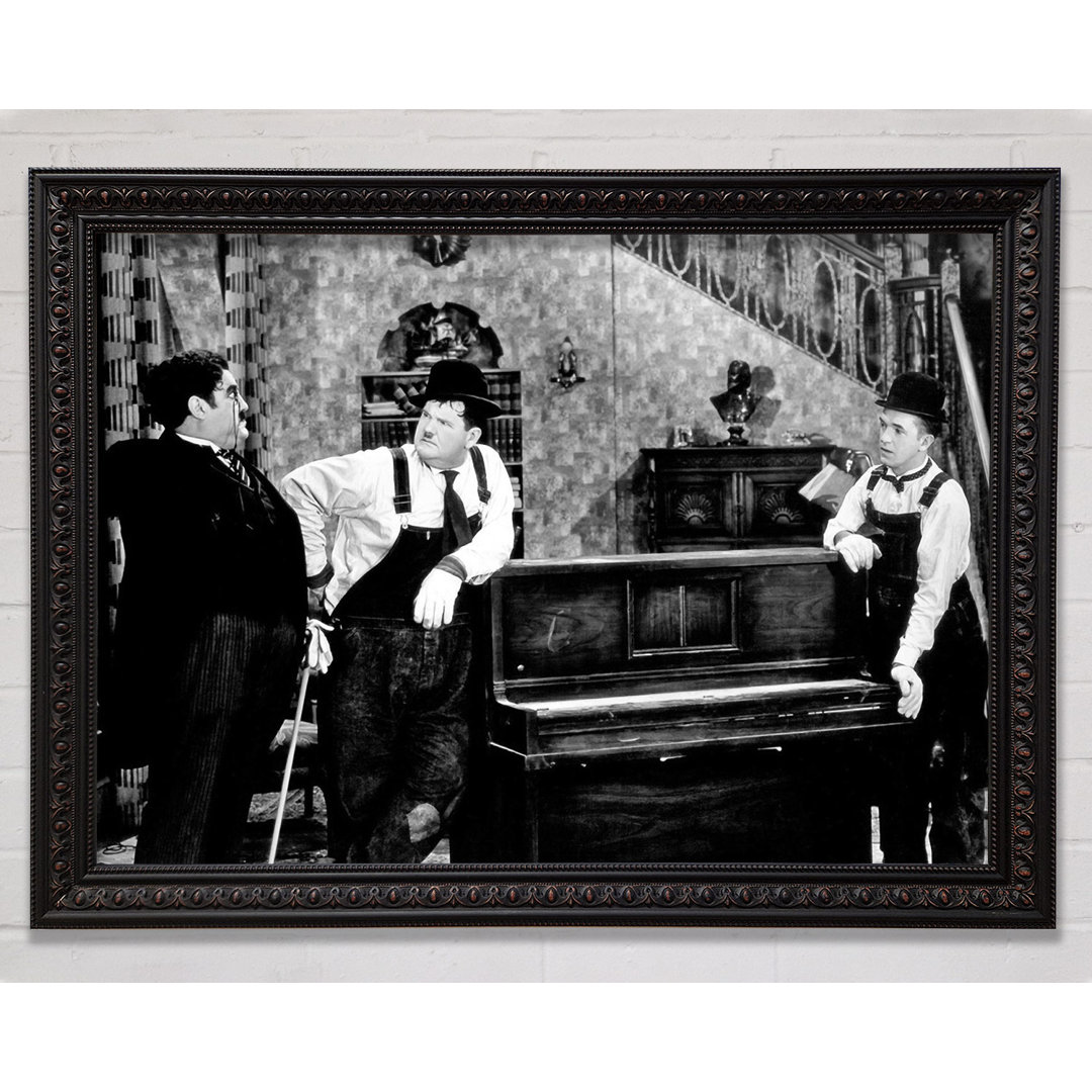 Laurel And Hardy Piano Break - Einzelner Bilderrahmen Kunstdrucke