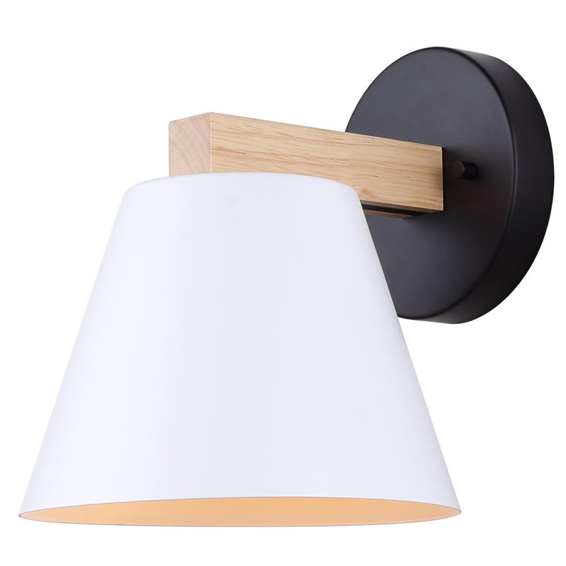 Leriah Vanity Light