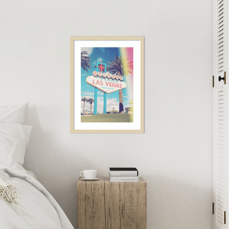 «Vintage Vegas Sign» par Picufy Studio III, impression sur bois encadrée, H 25 po x l 19 po