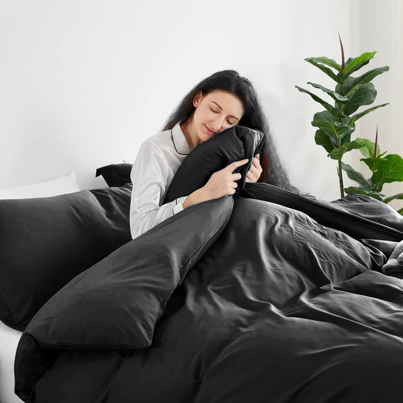 Lameya Luxury Microfibre 200 TC Duvet Cover Plain Bedding Sets with Pillowcase, Single - 1 Standard Pillowcase, Black