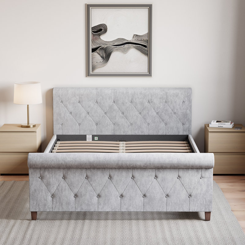 Caceres Bed, UKFR Certified, Kingsize (5'), Silver, Crushed Velvet