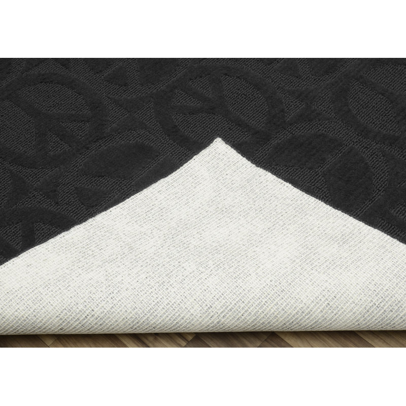 Tapis noir touffeté à motif géométrique Stadler, Rectangle 7 pi 6 po x 9 pi 6 po