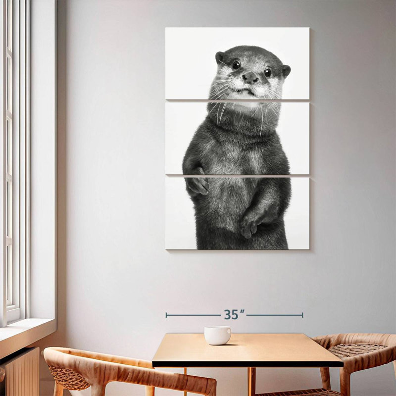 Brampt Monochrome Otter, 65" H x 42" W