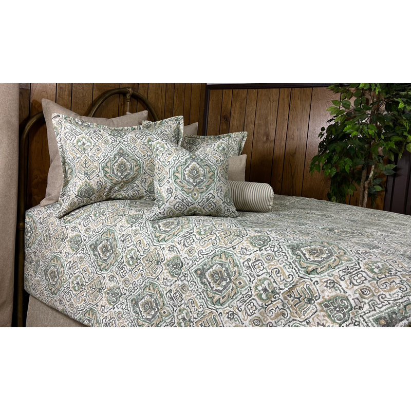 Bethany green damask medallion cotton comforter, Full Comforter + 2 Standard Shams