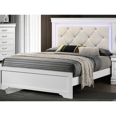 Lit en similicuir blanc, grand lit avec capitonnage à boutons, lit de retraite pour chambre à coucher à DEL et contemporain en cuir, design texturé unique pour