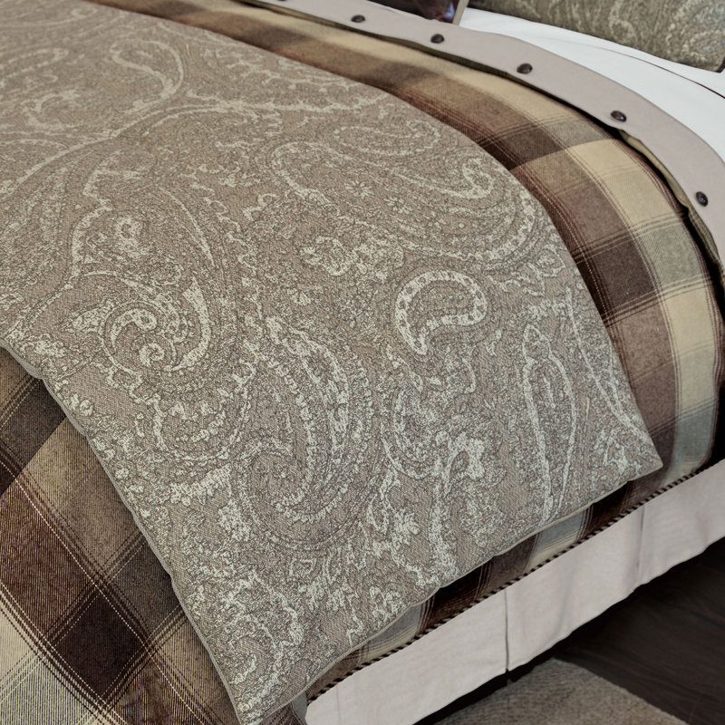 Highland Paisley Bed Runner, King