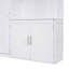 Lit double blanc avec de grandes tablettes de rangement et une armoire - Intègre la fonction de style dans l'espace de la chambre à coucher