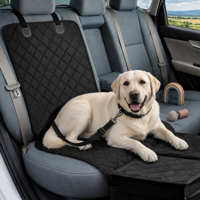Cet prolongateur de siège d'auto pour chien, utilisable à l'avant et à l'arrière, comprend des fonctions de rangement et d'organisation et est conçu pour les grands chiens jusqu'à 54 kg (120 lb).