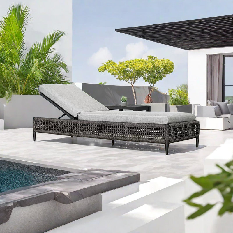 Chaise longue d'extérieur avec cadre en aluminium