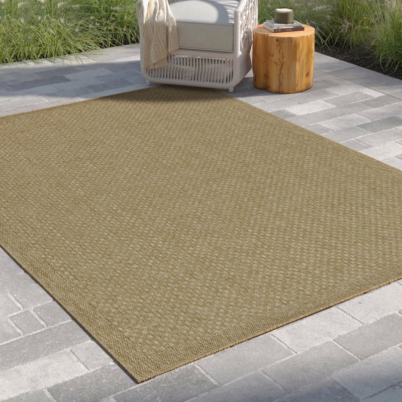 Tapis intérieur / extérieur 5 pi 3 po x 7 pi 3 po, Rectangle 5 pi 3 po x 7 pi 3 po