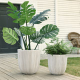 2-Piece Mediterranean Striped Tapered Round Plastic Planters Set