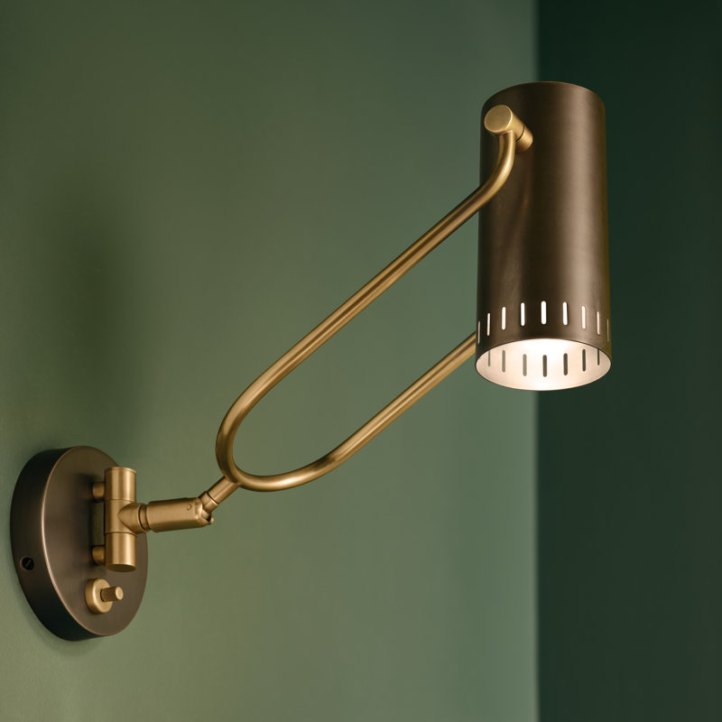 Ruehl 15-inch Swing Arm Wall Sconce in Lacquered Bronze with Lacquered Brass Accents, Lacquered Bronze