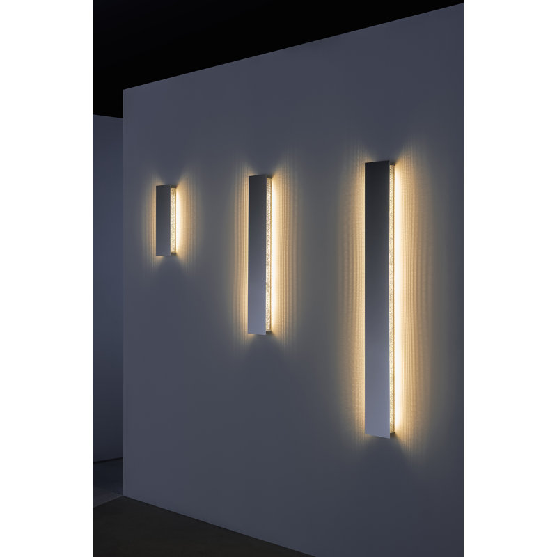 Umbra Line Wall Sconce, 15.7" H x 5.5" W x 1.8" D