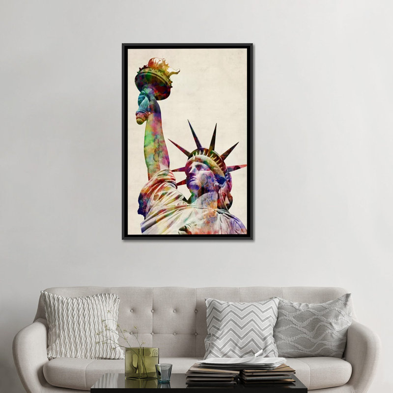 Statue of Liberty par Michael Tompsett, impression sur toile, H 26 po x l 18 po x P 1,5 po, Toile avec cadre noir