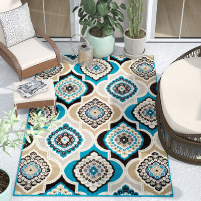 Mekala Geometric Indoor / Outdoor Rug