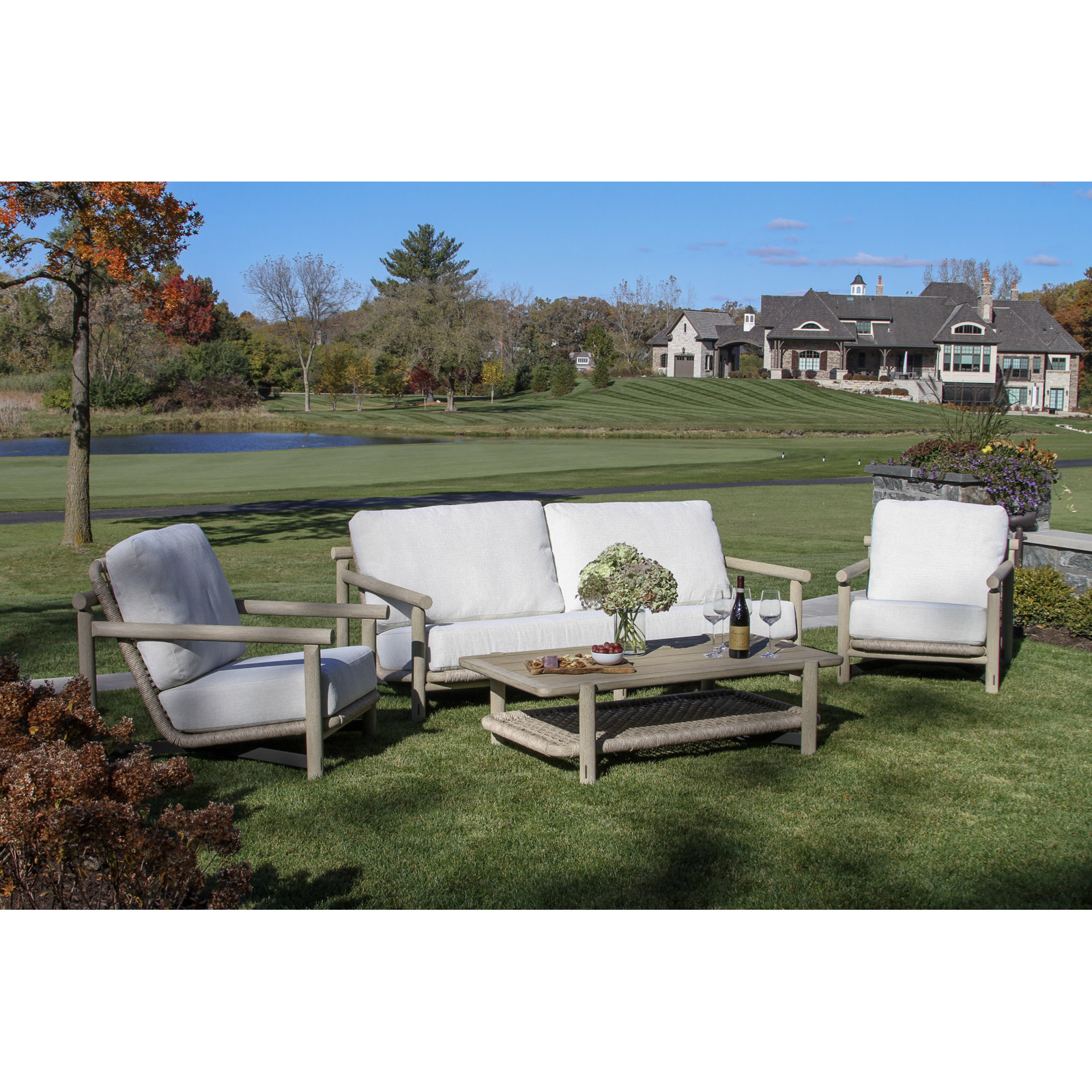 Inessa 4-Person Patio Seating Group