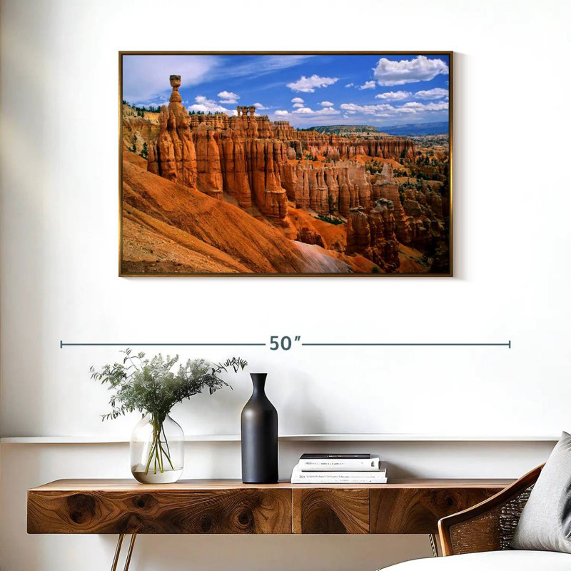 Thor Hammer Rock Formation, Cadre flottant doré, 37 po x 25 po