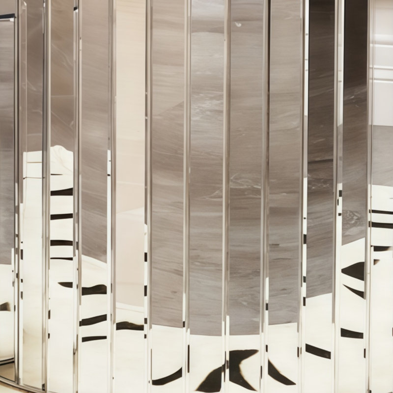 A Modern, Luxurious Silver Mirrored Coffee Table That Complements Contemporary Home Décor And Adds A Touch Of Sophistication To The Sofa Area.
