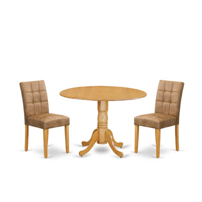 L'ensemble de table de salle à manger 3 pièces comprend une table en bois et 2 chaises en tissu texturé brun Mid-Century, en chêne